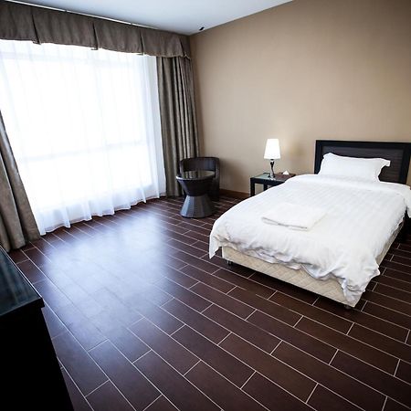 Putatan Platinum Hotel Kota Kinabalu Pokój zdjęcie