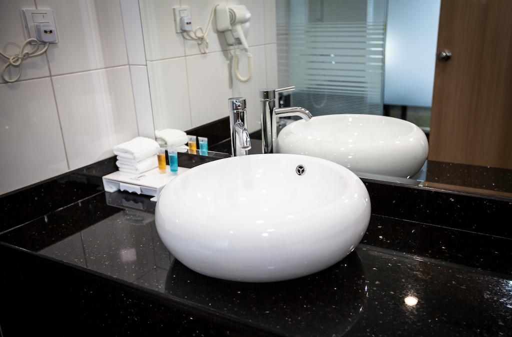 Putatan Platinum Hotel Kota Kinabalu Zewnętrze zdjęcie
