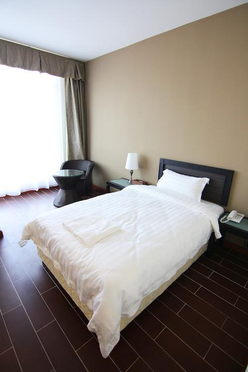 Putatan Platinum Hotel Kota Kinabalu Pokój zdjęcie