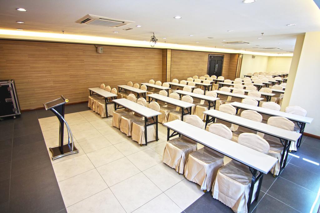 Putatan Platinum Hotel Kota Kinabalu Zewnętrze zdjęcie