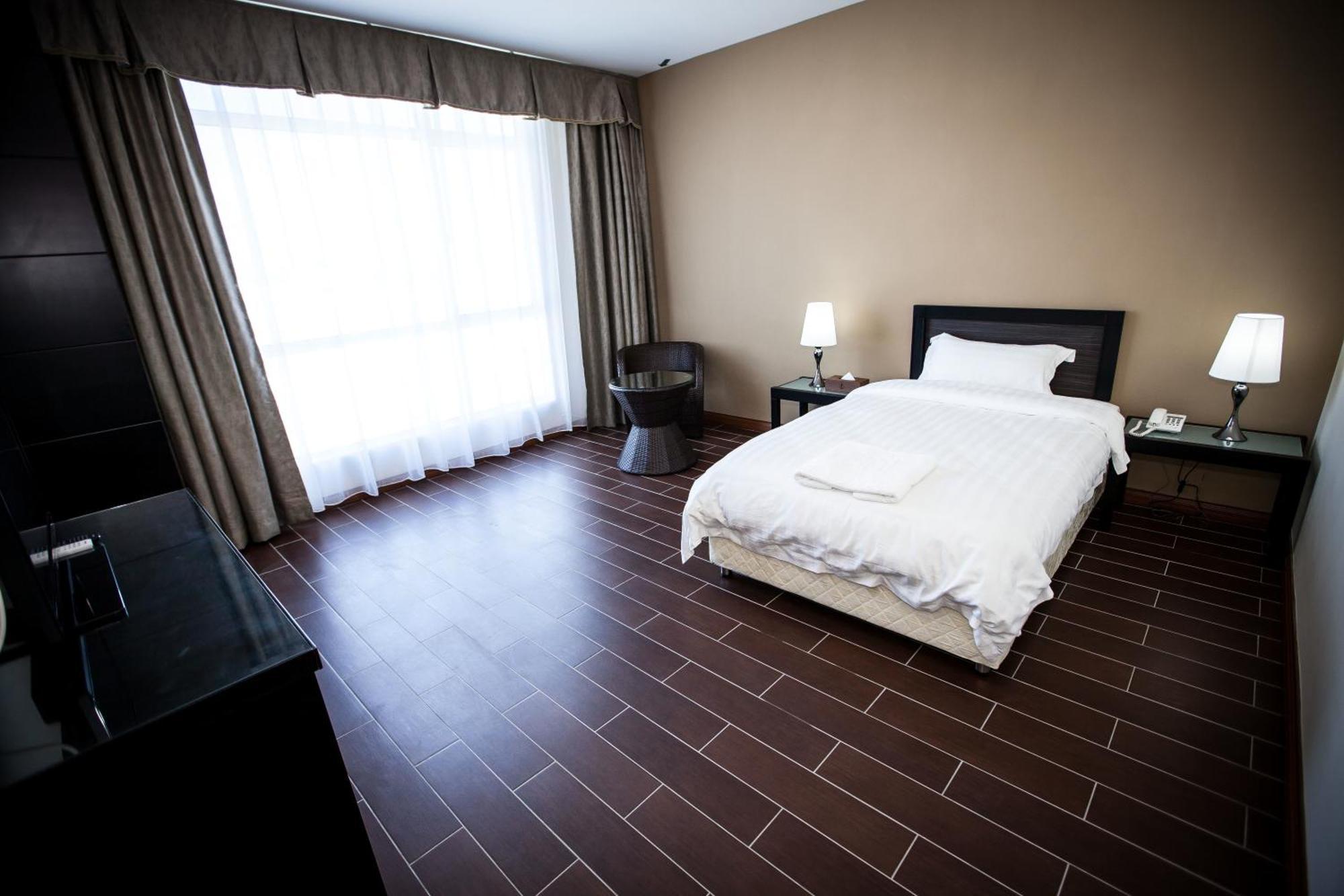 Putatan Platinum Hotel Kota Kinabalu Pokój zdjęcie