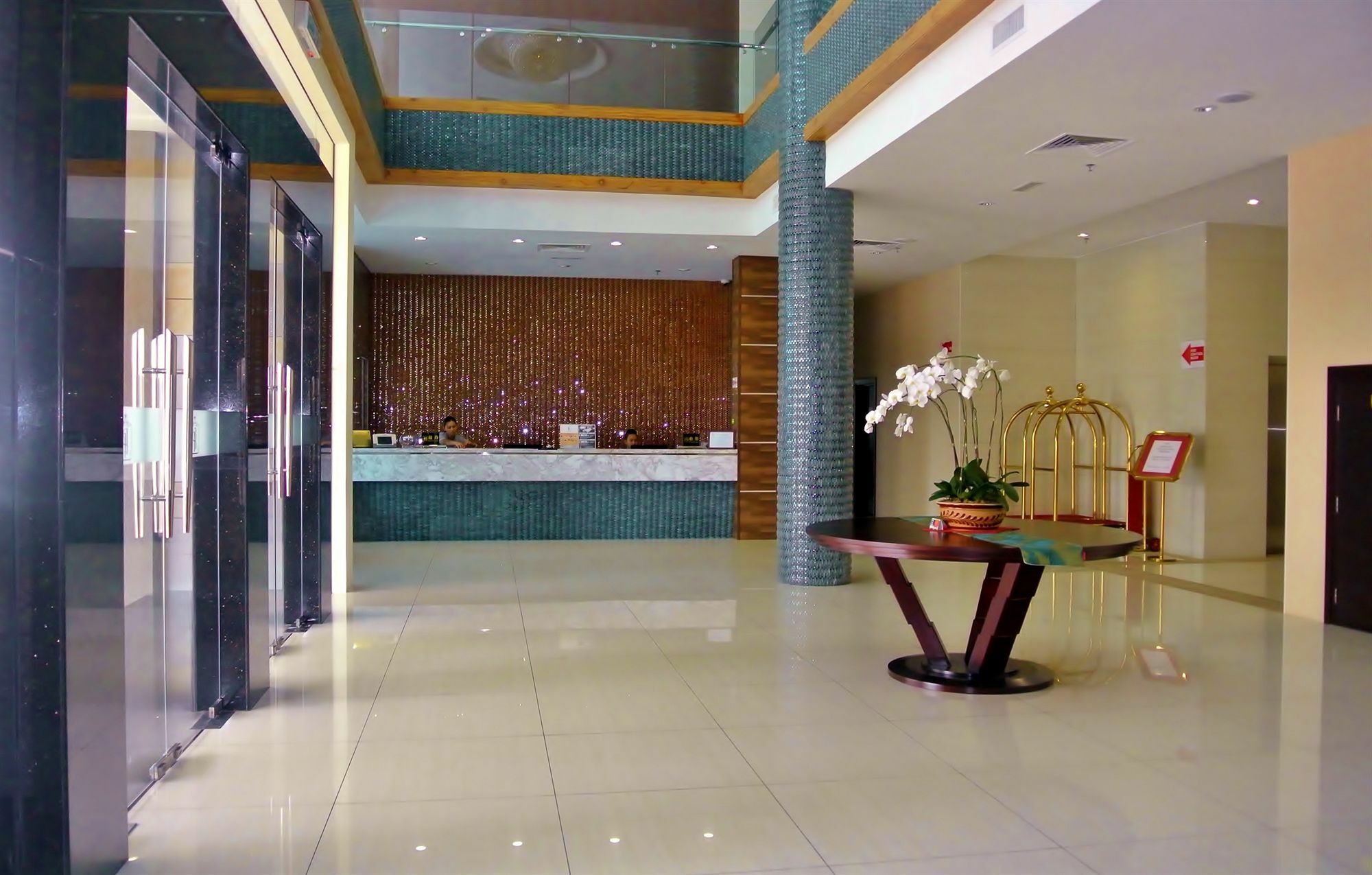 Putatan Platinum Hotel Kota Kinabalu Zewnętrze zdjęcie